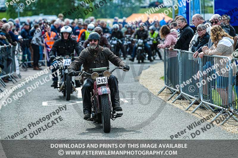 Vintage motorcycle club;eventdigitalimages;no limits trackdays;peter wileman photography;vintage motocycles;vmcc banbury run photographs